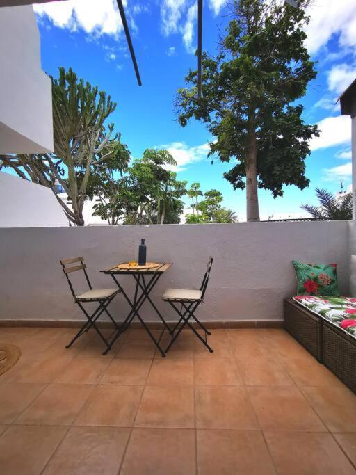 Las Americas Studio อาโรนา ภายนอก รูปภาพ